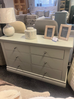 Bordeaux Chest 6 Drawer - Ex Display