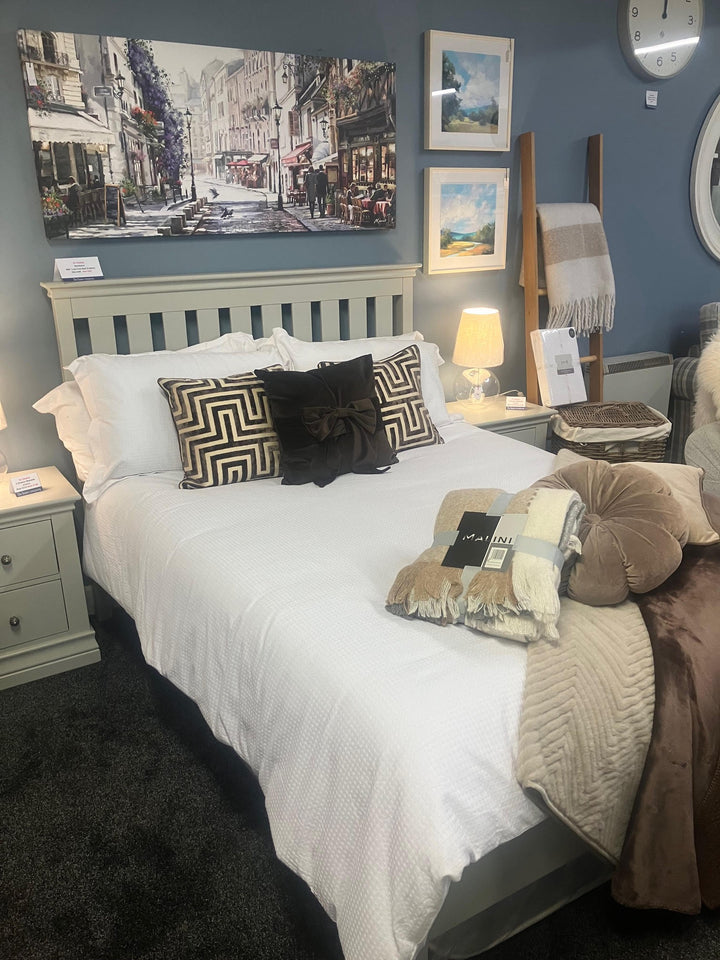 Bordeaux 4'6 Bed - Ex Display